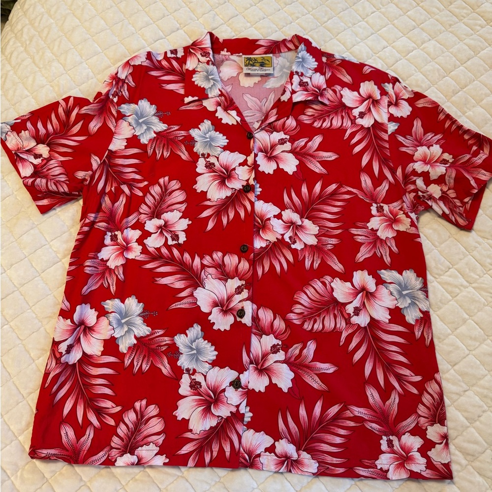 Hawaiian Size L Red Hawaiian Shirt Floral Aloha Button Down M/W Size L Tropical
